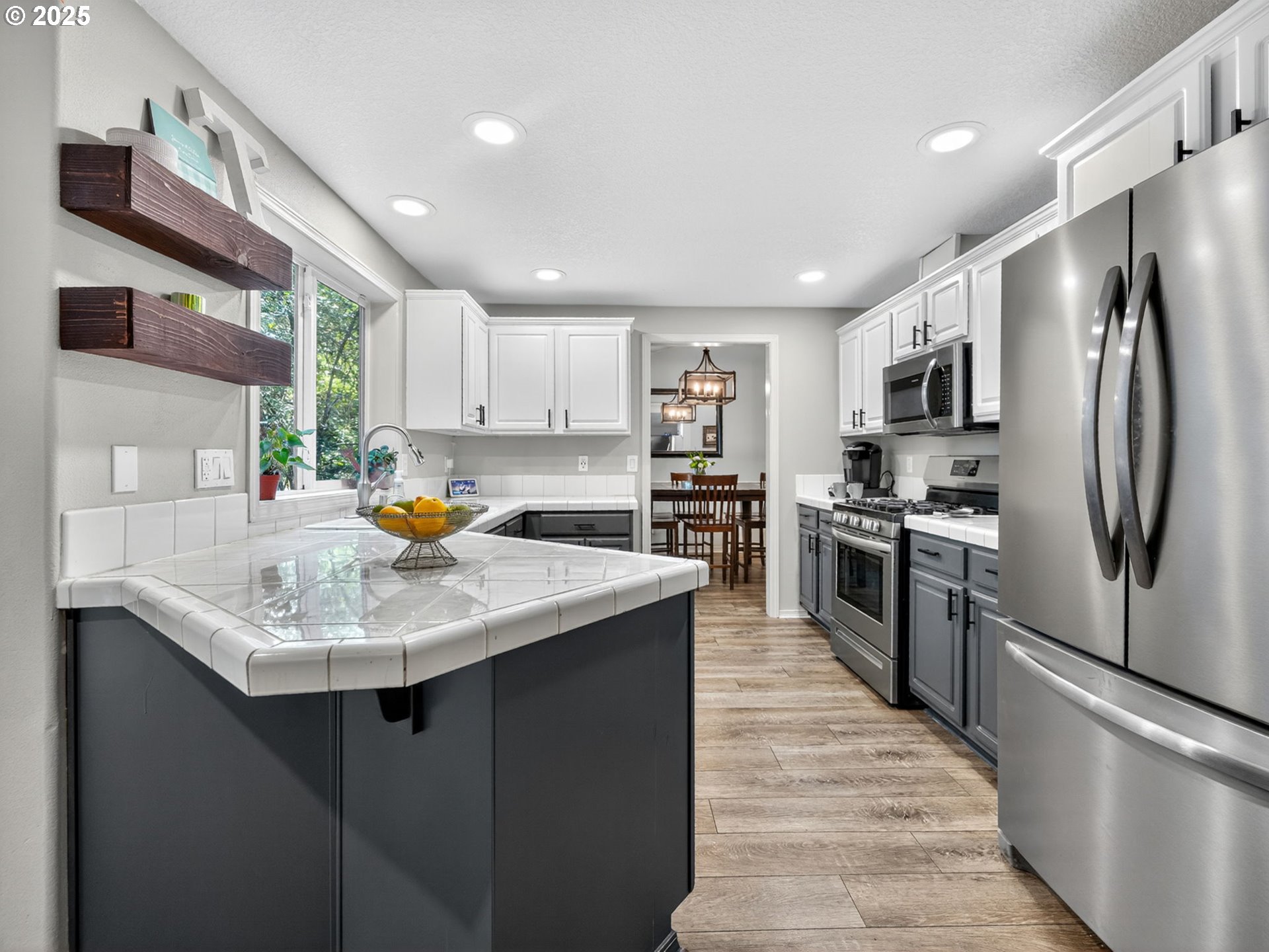 10340 Southwest Dunlin Place Beaverton, OR 97007 - Photo 10 of 45