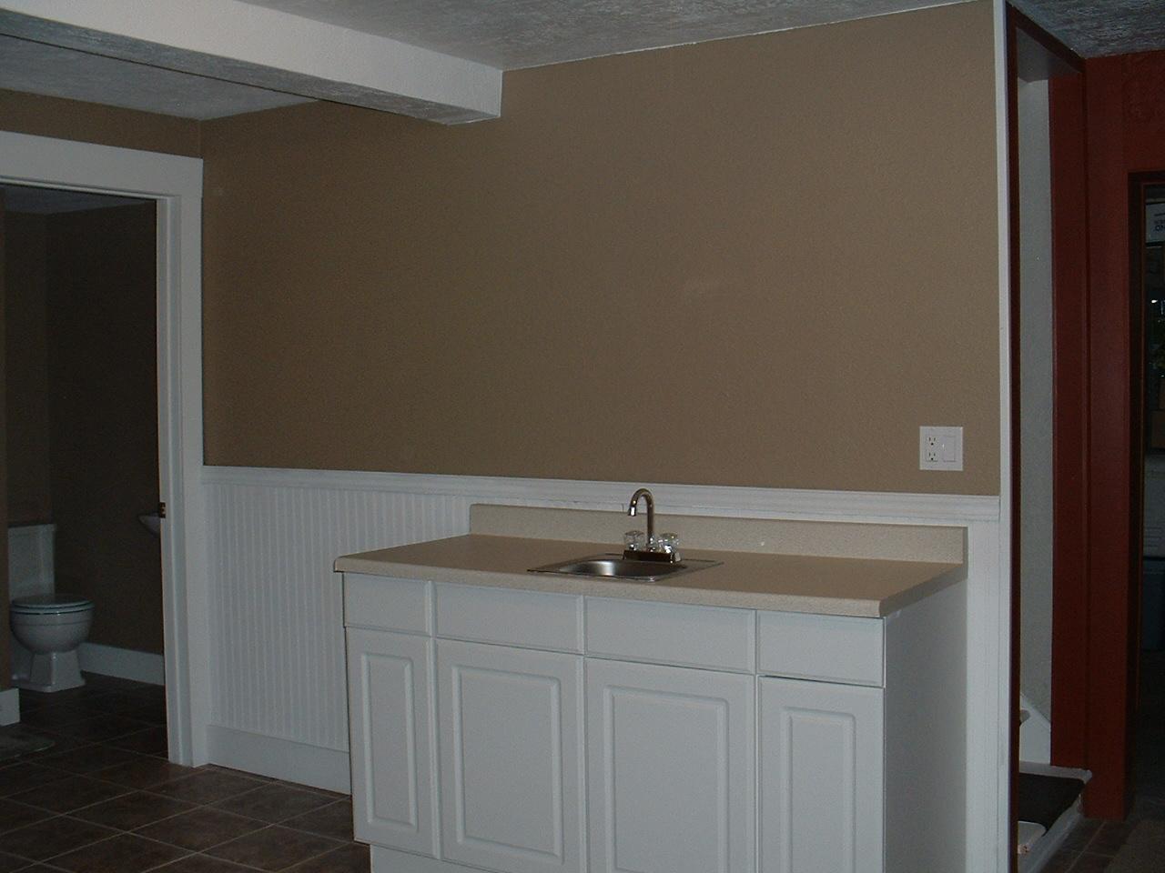 41 Knowles Road Outlook, WA 98938 - Photo 8 of 10 a bathroom with a sink and vanity