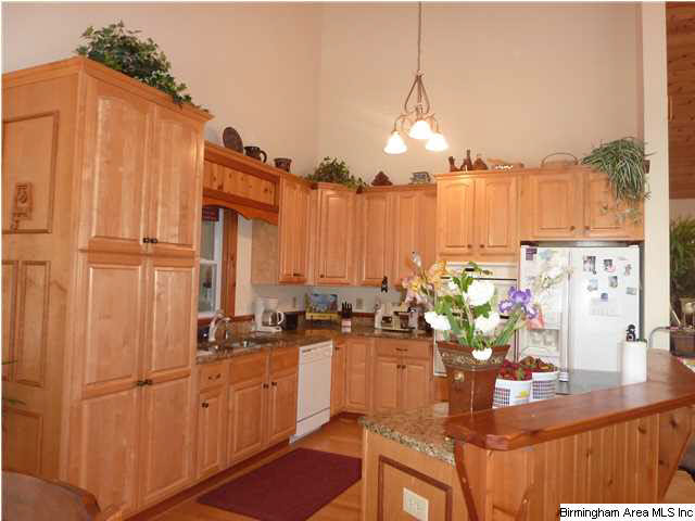 1855 Smokey Road Alabaster, AL 35007 - Photo 10 of 32