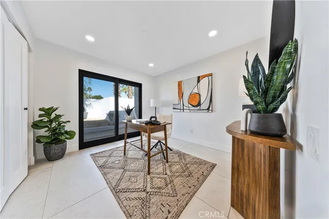$1,128,000 | 1033 East Via Escuela, Palm Springs, CA 92262