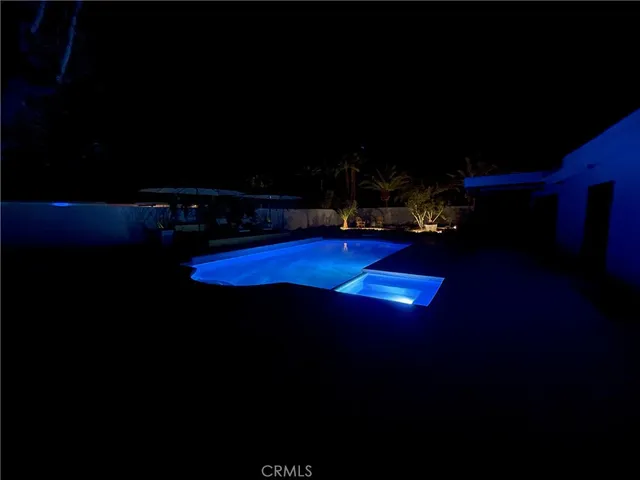 $1,128,000 | 1033 East Via Escuela, Palm Springs, CA 92262