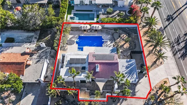 $1,128,000 | 1033 East Via Escuela, Palm Springs, CA 92262