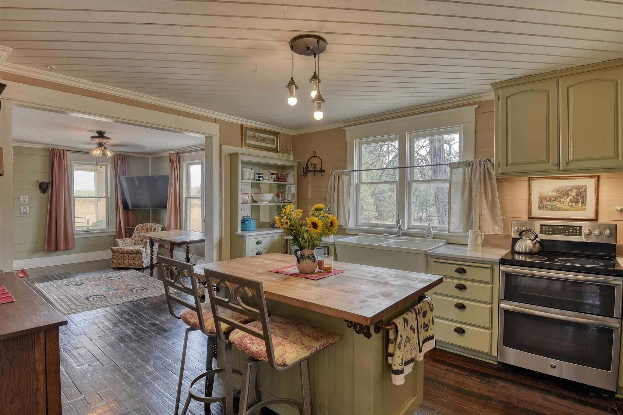 10103 West Betz Road Cheney, WA 99004 - Photo 13 of 50