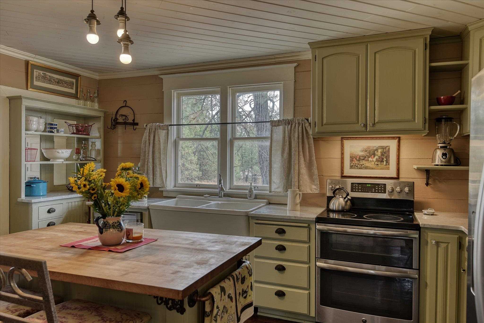 10103 West Betz Road Cheney, WA 99004 - Photo 15 of 50
