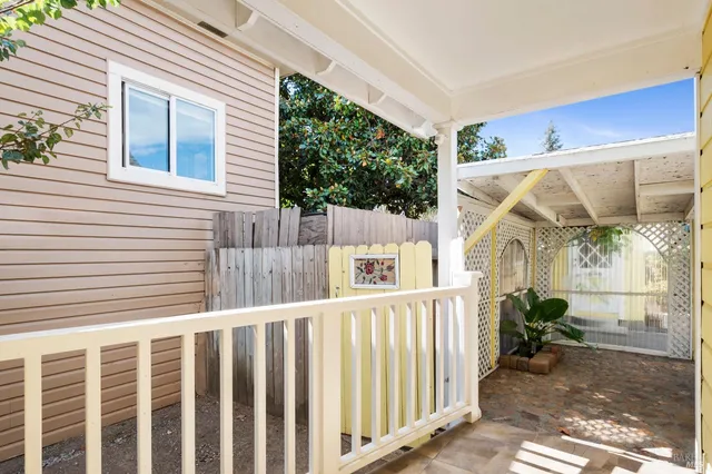 $699,000 | 2065 Yajome Street, Napa, CA 94559