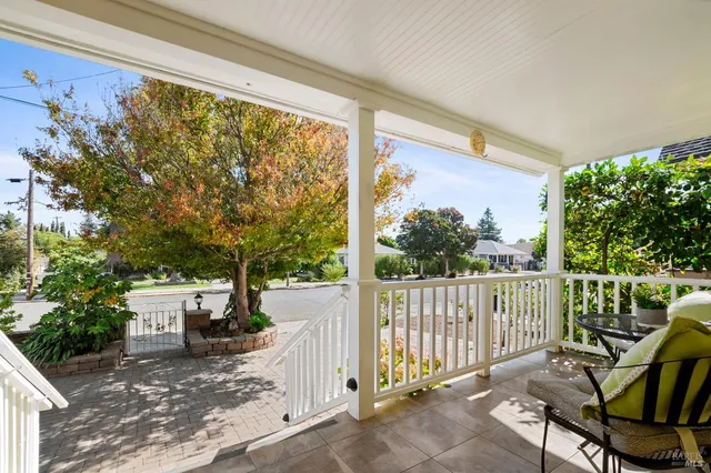 $699,000 | 2065 Yajome Street, Napa, CA 94559