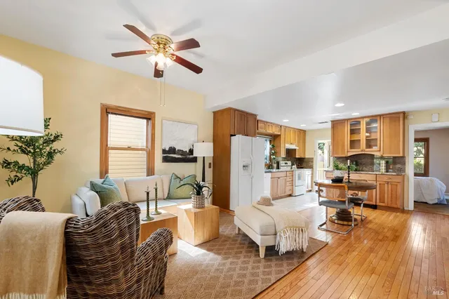 $699,000 | 2065 Yajome Street, Napa, CA 94559