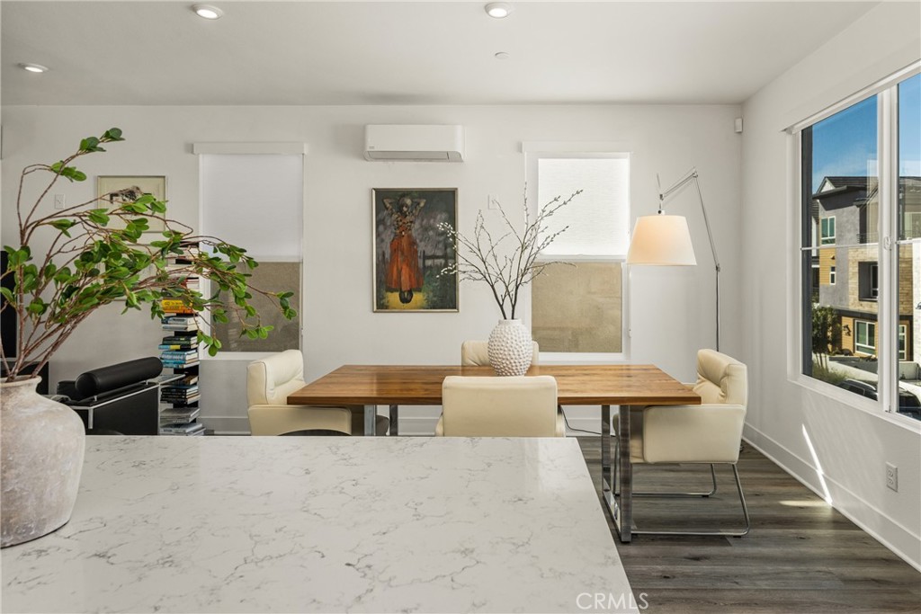 201 Lynx Irvine, CA 92618 - Photo 24 of 54