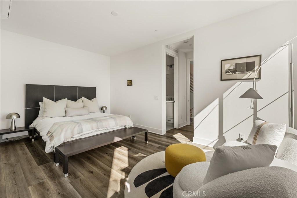 201 Lynx Irvine, CA 92618 - Photo 5 of 54