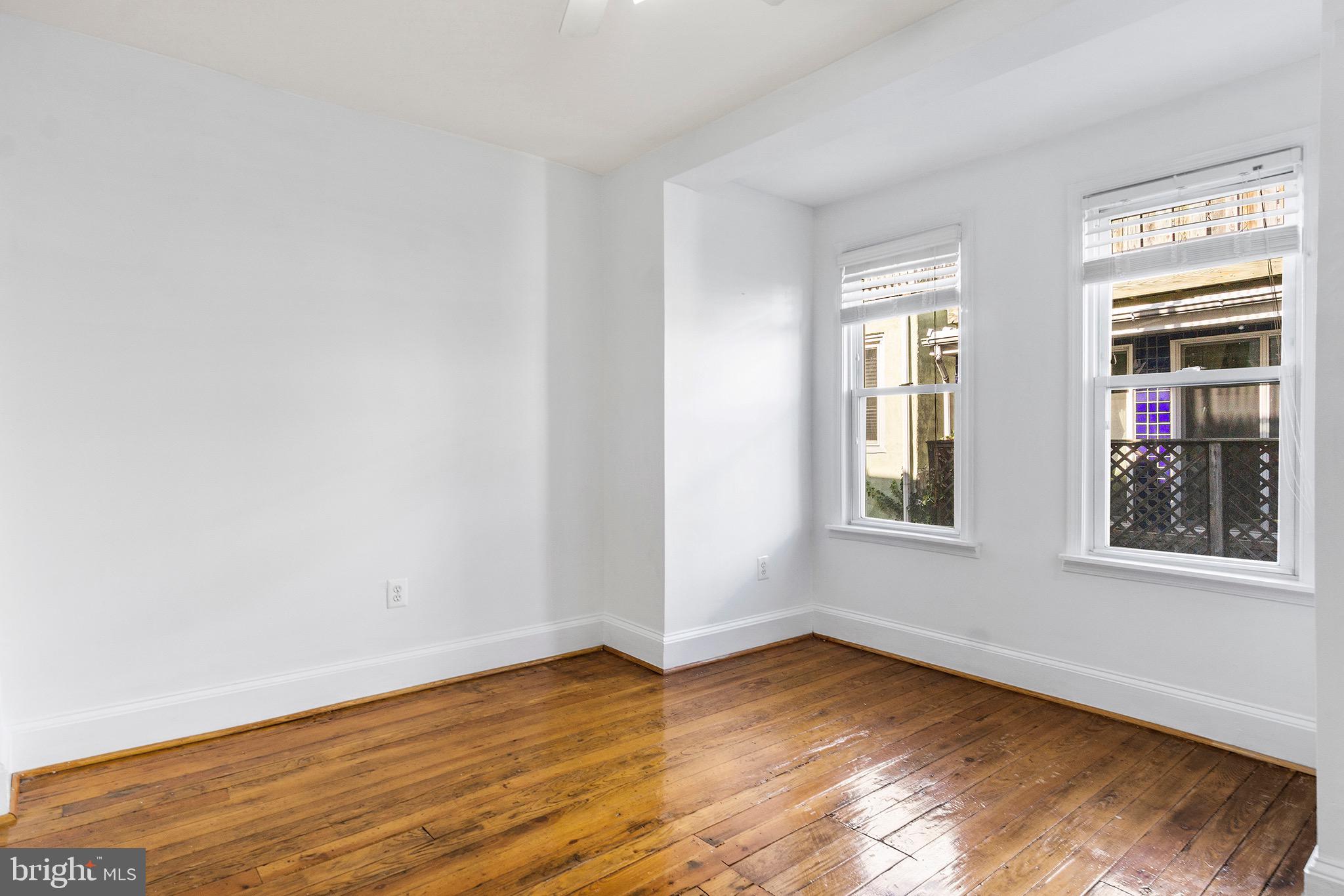 523 Queen Street Philadelphia, PA 19147 - Photo 22 of 27