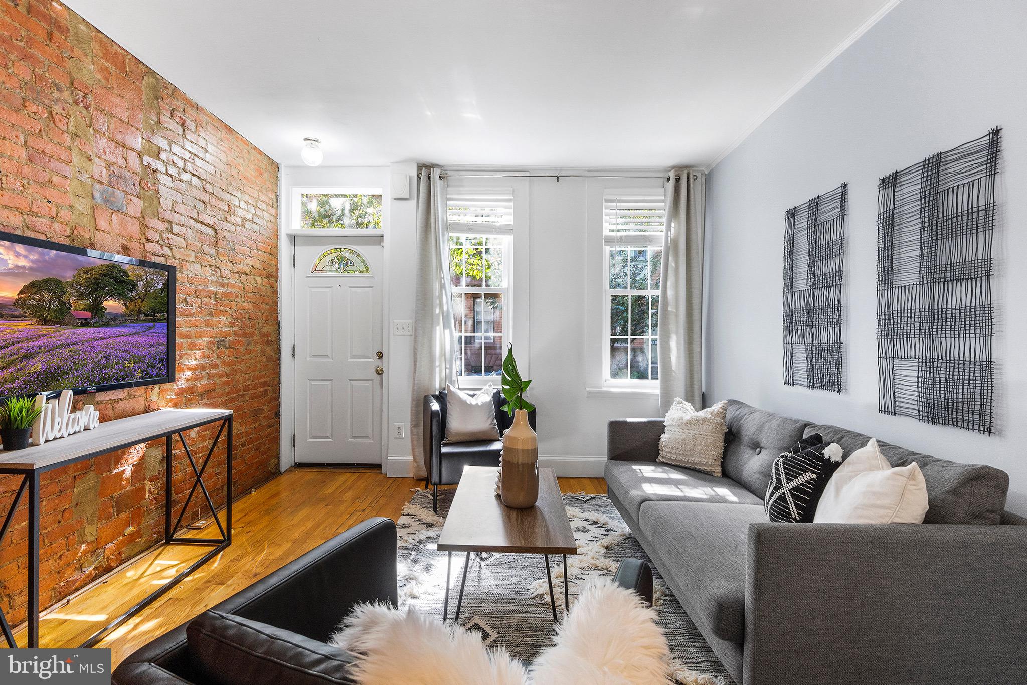 523 Queen Street Philadelphia, PA 19147 - Photo 4 of 27