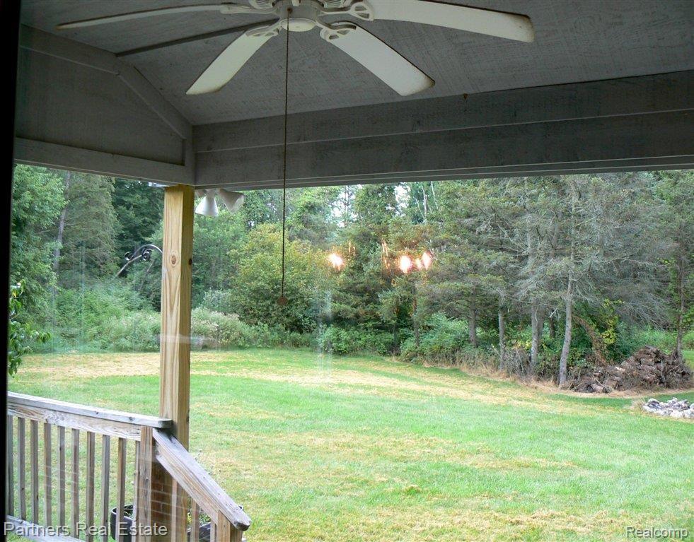 11141 Hyne Road Brighton, MI 48114 - Photo 24 of 35 Georgia Style