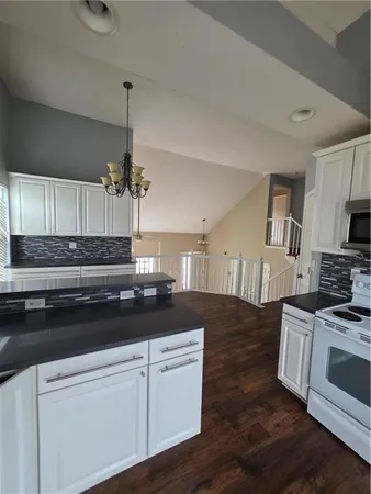 $338,000 | 21793 Lincoln Terrace, Spring Hill, KS 66083