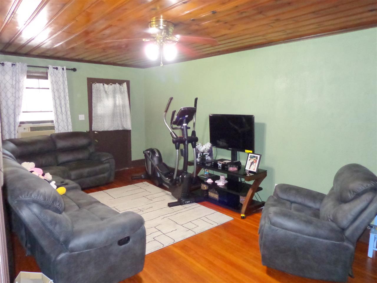 8329 Fairforest Road Spartanburg, SC 29303 - Photo 2 of 8 Gallery Image 2