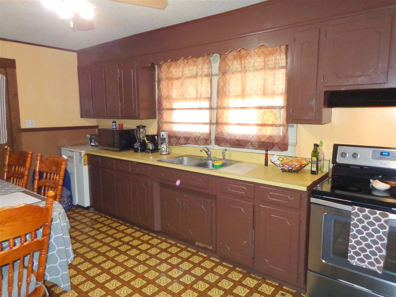 8329 Fairforest Road Spartanburg, SC 29303 - Photo 3 of 8 Gallery Image 3