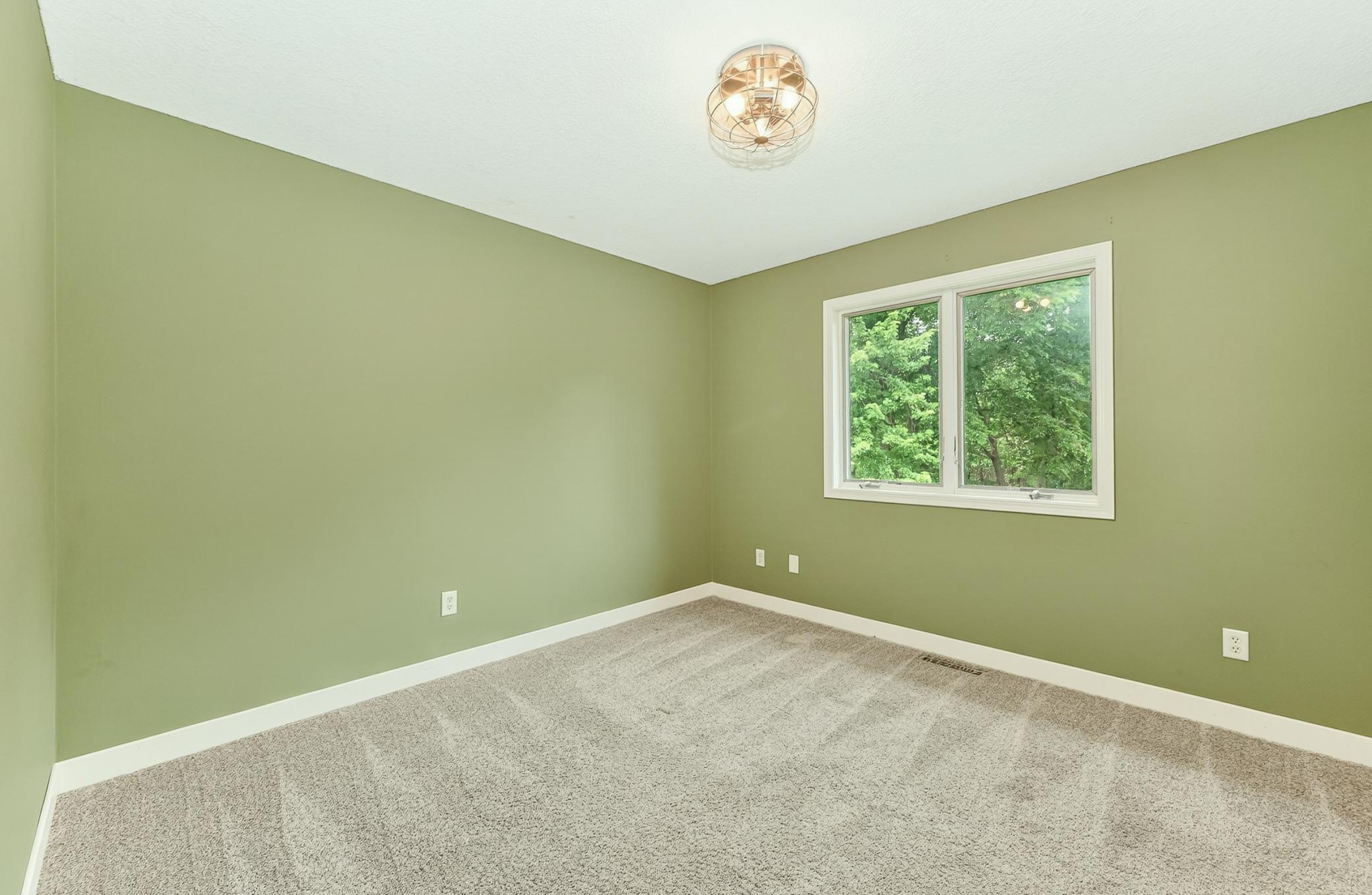2605 Elmcroft Drive Southwest Rochester, MN 55902 - Photo 23 of 41