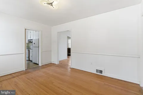 $1,050,000 | 7408 Wyndale Lane, Chevy Chase, MD 20815