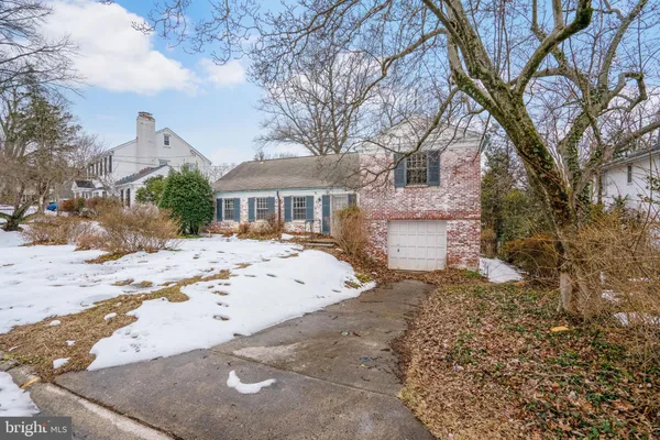 $955,000 | 7408 Wyndale Lane, Chevy Chase, MD 20815