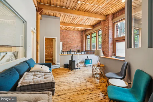 $525,000 | 115 Cuthbert Street, Unit B, Philadelphia, PA 19106