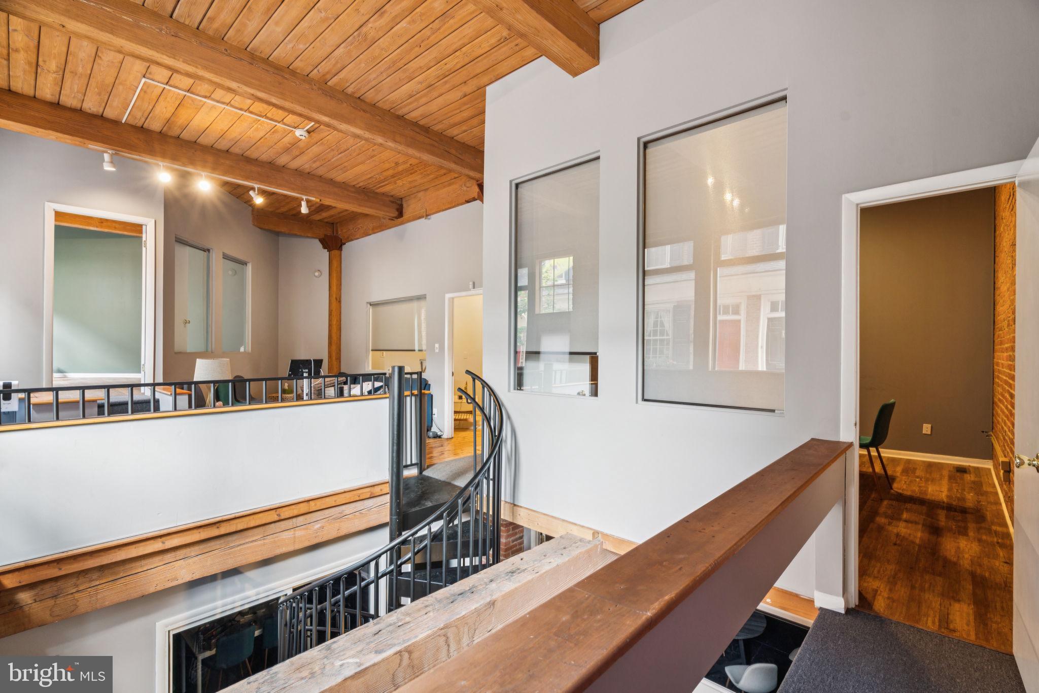 115 Cuthbert Street, Unit B Philadelphia, PA 19106 - Photo 20 of 30 a view of a living room and bathroom