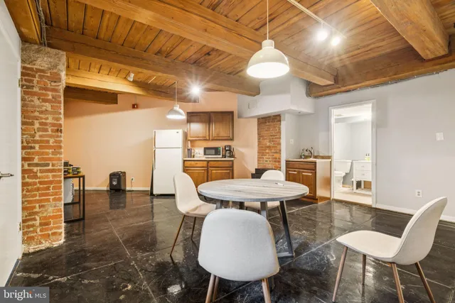 $525,000 | 115 Cuthbert Street, Unit B, Philadelphia, PA 19106