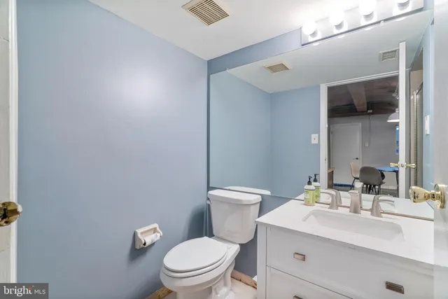 $525,000 | 115 Cuthbert Street, Unit B, Philadelphia, PA 19106