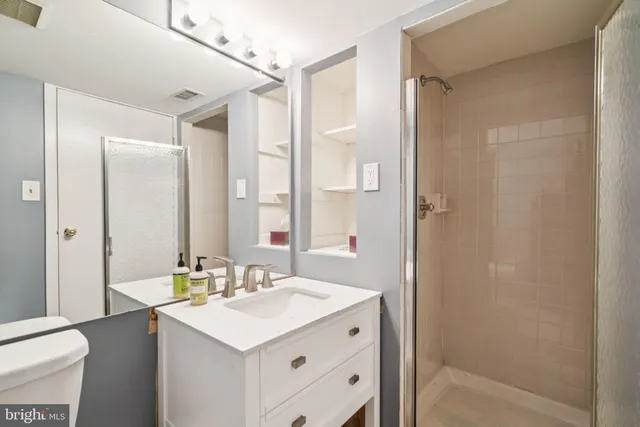 $525,000 | 115 Cuthbert Street, Unit B, Philadelphia, PA 19106