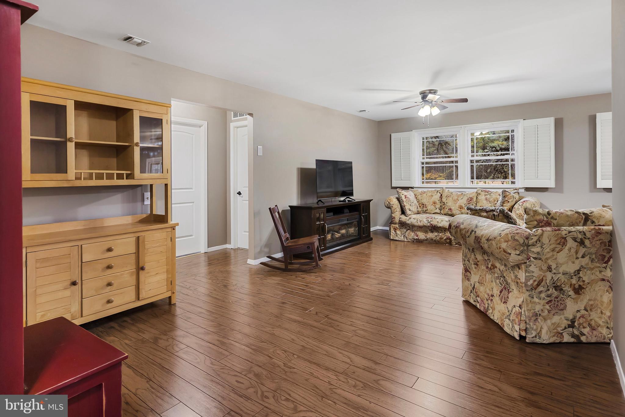 30 Augusta Road Manchester Township, NJ 08759 - Photo 8 of 37