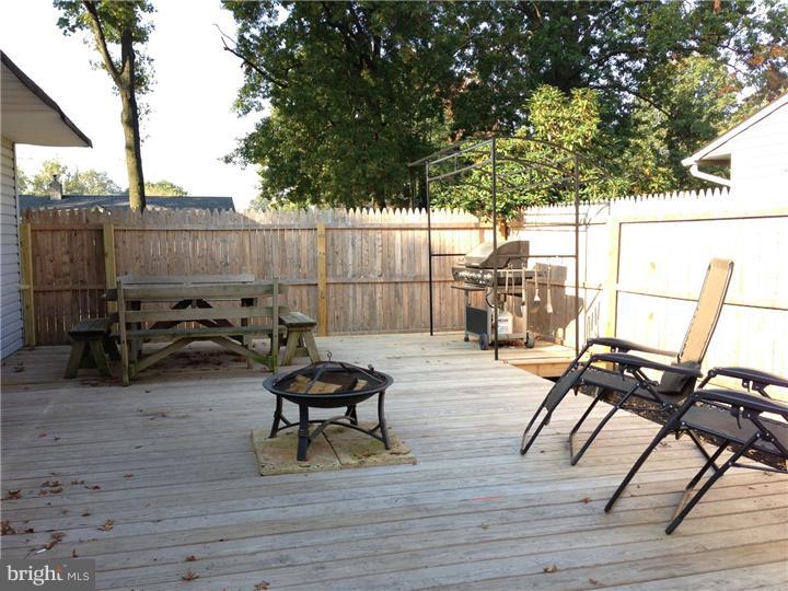70 Gamewood Road Levittown, PA 19057 - Photo 17 of 22