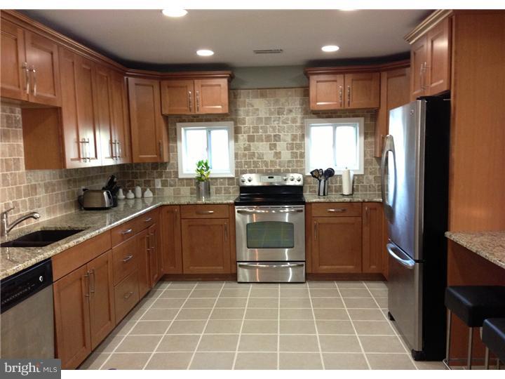 70 Gamewood Road Levittown, PA 19057 - Photo 3 of 22