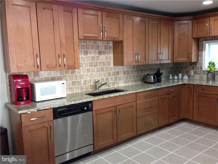 70 Gamewood Road Levittown, PA 19057 - Photo 5 of 22