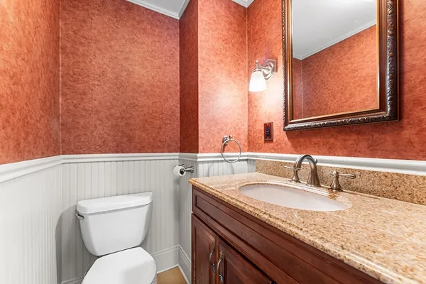 $419,500 | 1 Bell Street, North Brookfield, MA 01535