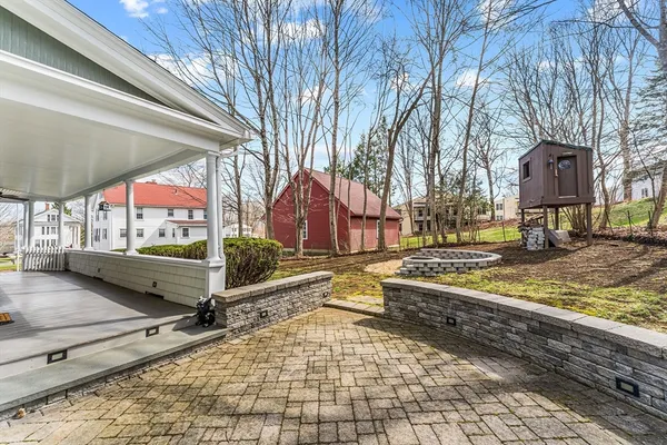 $419,500 | 1 Bell Street, North Brookfield, MA 01535