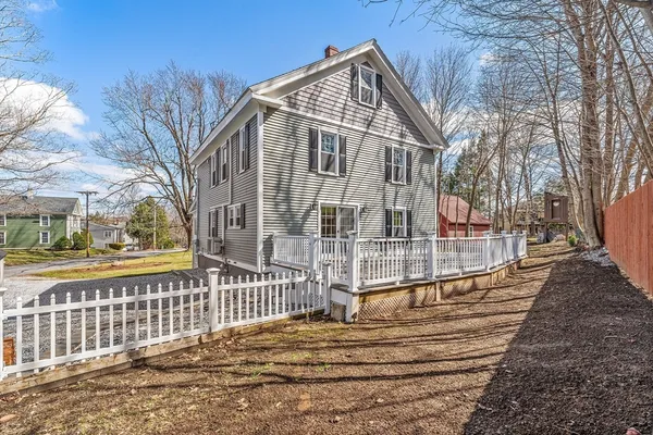 $419,500 | 1 Bell Street, North Brookfield, MA 01535
