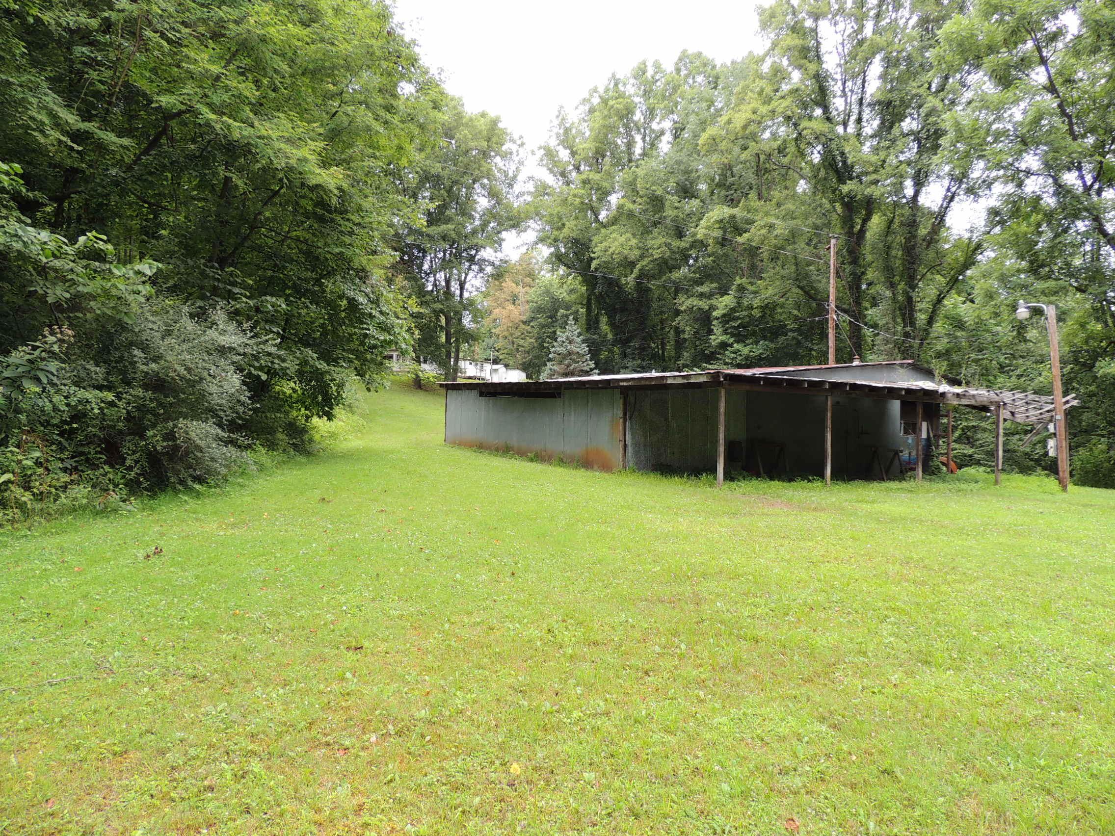 12944 Jake Tom Road Logan, OH 43138 - Photo 6 of 17
