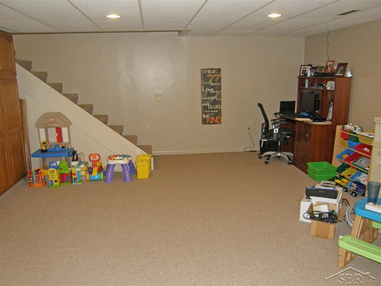 17214 E Road New Lothrop, MI 48460 - Photo 20 of 32 50019718-19.JPG