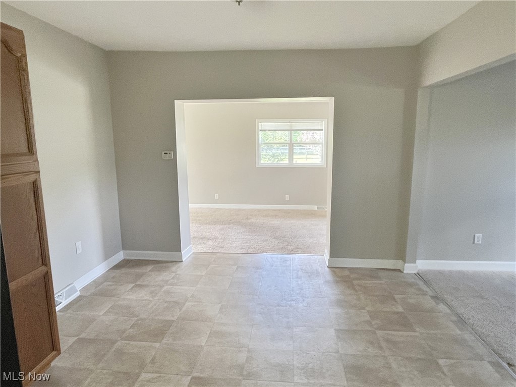 3706 Eastern Road Barberton, OH 44203 - Photo 11 of 17 Gallery Image 11
