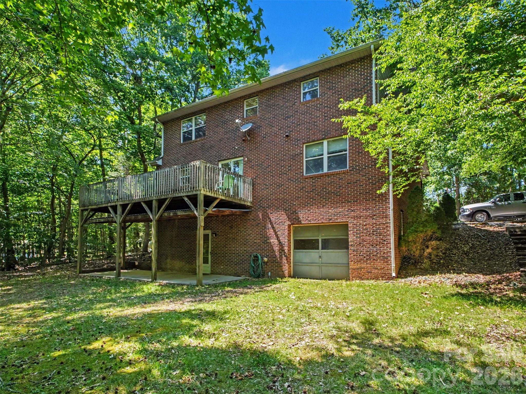 11109 Asbury Chapel Road Huntersville, NC 28078 - Photo 24 of 33 front view of a house with a yard
