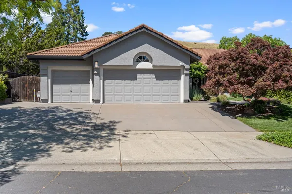 $679,000 | 2236 Silver Fox Circle, Fairfield, CA 94534