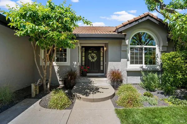 $679,000 | 2236 Silver Fox Circle, Fairfield, CA 94534