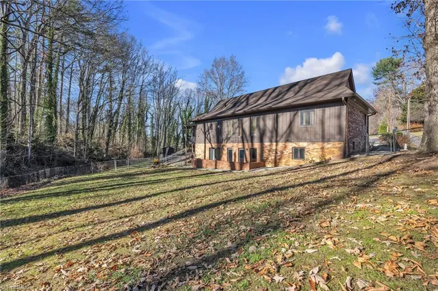 $499,000 | 172 Laurel Mountain Road, North Wilkesboro, NC 28659