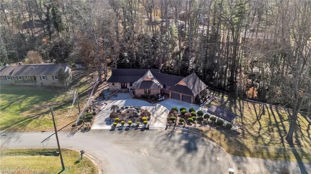 $499,000 | 172 Laurel Mountain Road, North Wilkesboro, NC 28659