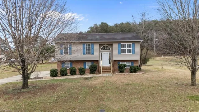 $249,000 | 120 Rockwell Pl Court, Tobaccoville, NC 27050