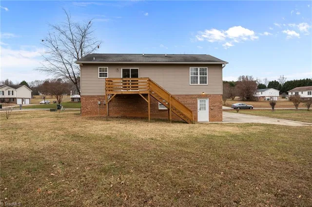 $249,000 | 120 Rockwell Pl Court, Tobaccoville, NC 27050