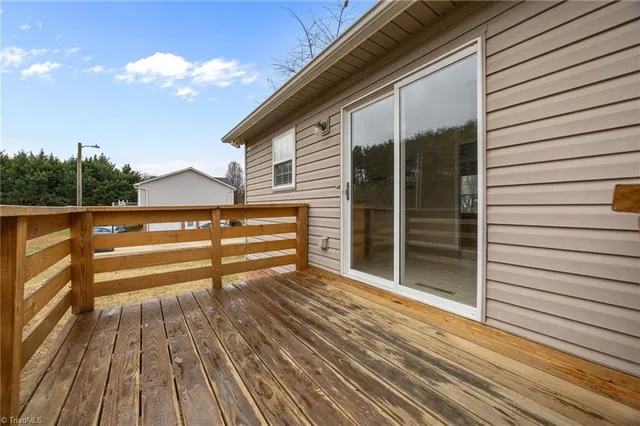 $249,000 | 120 Rockwell Pl Court, Tobaccoville, NC 27050