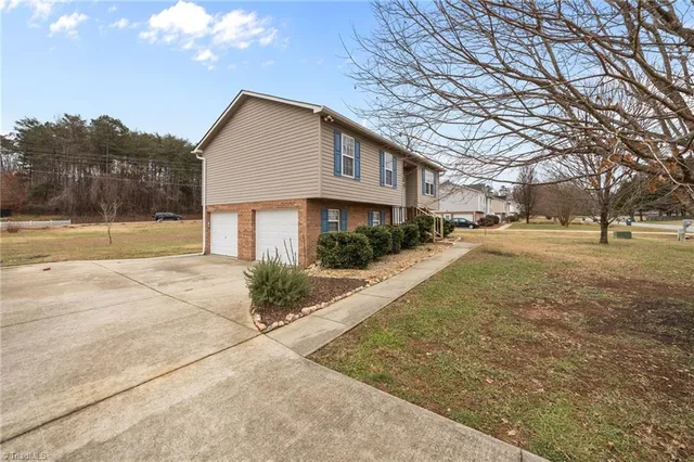 $249,000 | 120 Rockwell Pl Court, Tobaccoville, NC 27050