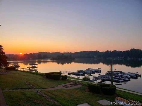 637 Williamson Road, Unit 301 Mooresville, NC 28117 - Photo 29 of 38