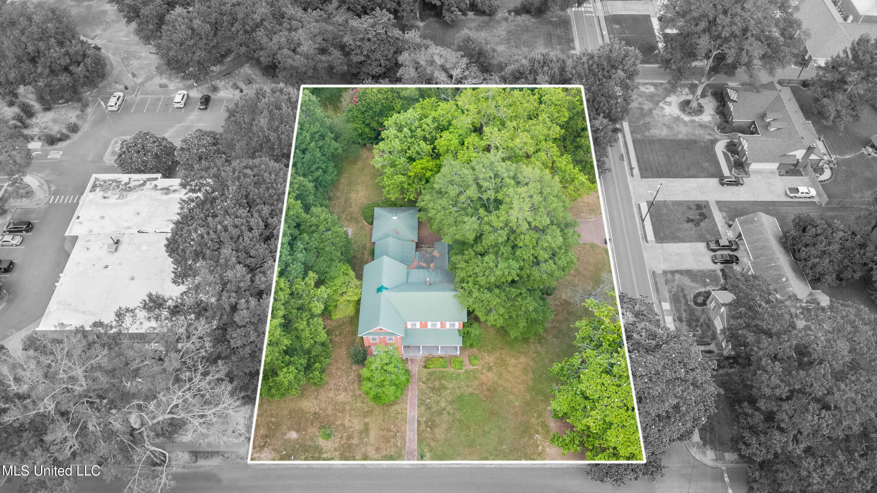 224 South Ward Street Senatobia, MS 38668 - Photo 12 of 22 27_dji_0042-addon-pl