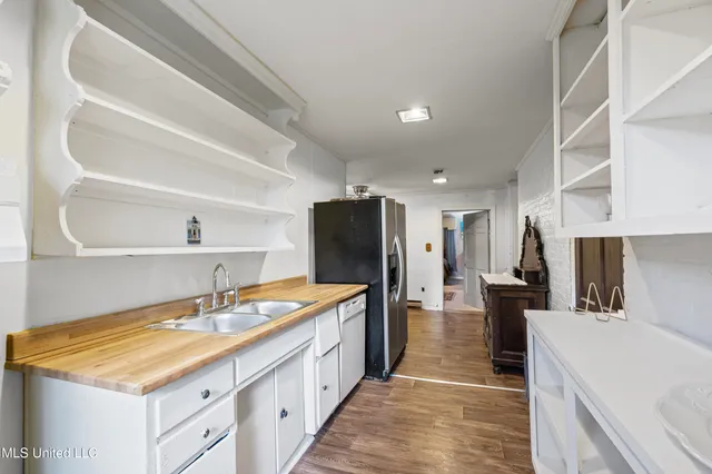 $249,900 | 224 South Ward Street, Senatobia, MS 38668