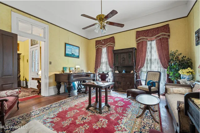 $249,900 | 224 South Ward Street, Senatobia, MS 38668